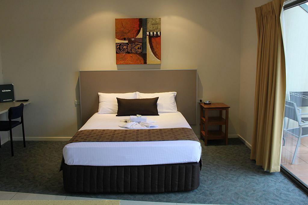 Emerald Executive Apartments Esterno foto