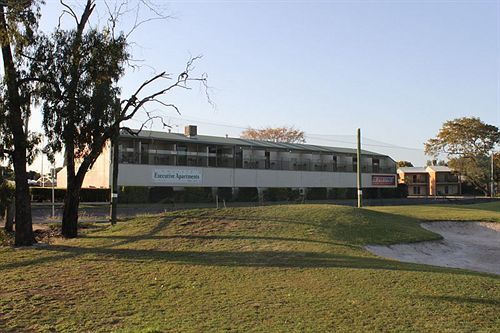 Emerald Executive Apartments Esterno foto